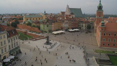 După Cracovia, Varșovia va interzice și ea mașinile vechi începând cu 2024