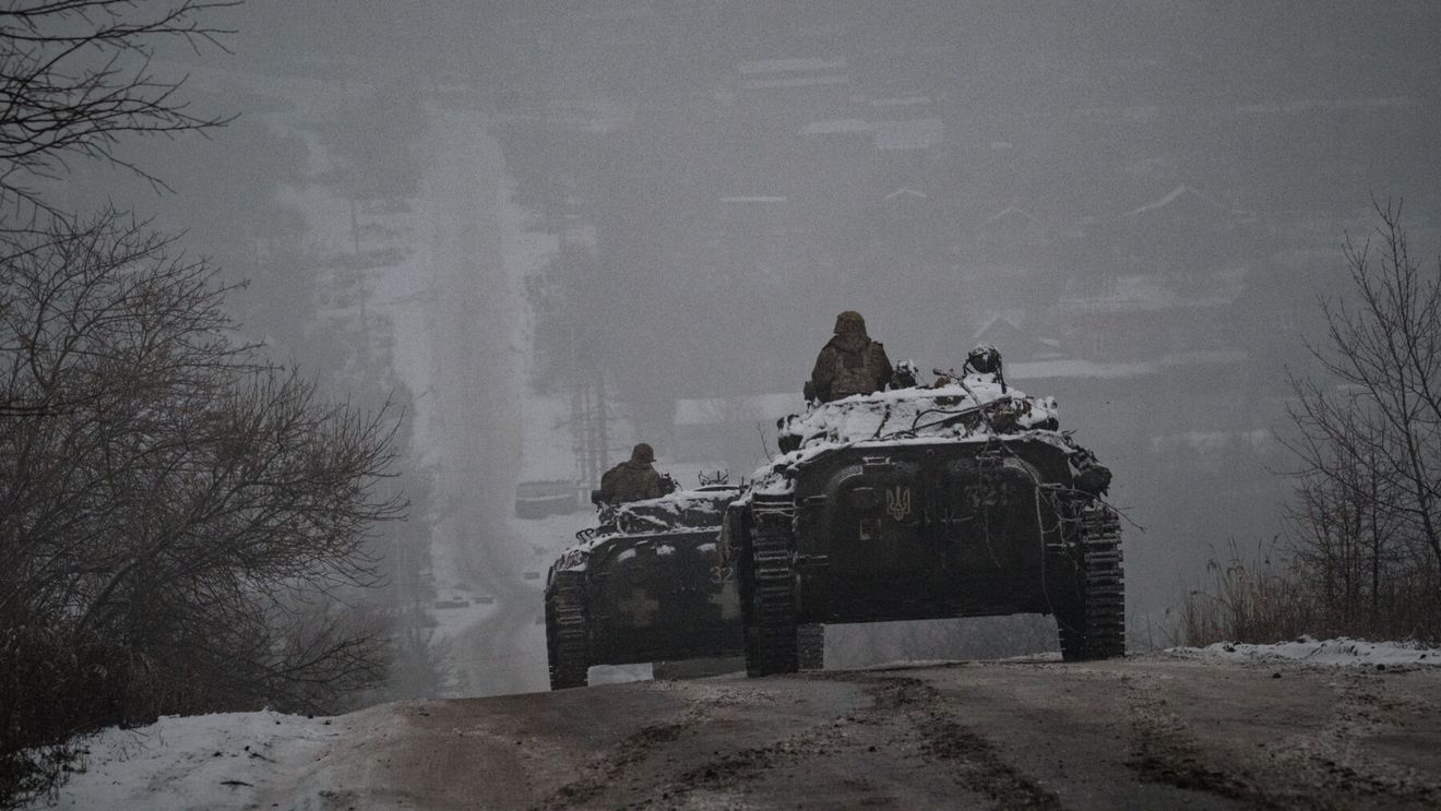 Letonia a comandat vehicule de transport blindate pentru Ucraina
