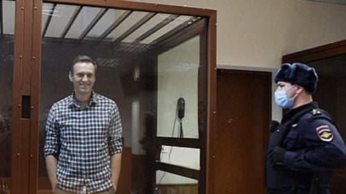 Navalnîi a fost dus din închisoarea de lângă Moscova într-un loc necunoscut