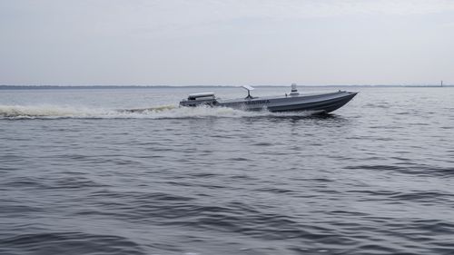 Marina Statelor Unite construiește o flotă de drone maritime pentru a face față Chinei, dar se lovește de o serie de eșecuri
