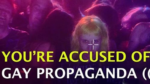 Poliţia rusă forţează trupa Pussy Riot să oprească filmarea unui videoclip, pe motiv că promovează homosexualitatea/ Trupa este renumită pentru poziția ei împotriva lui Putin