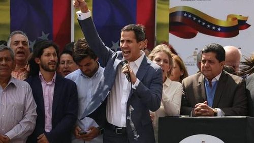 Apariția militarilor ruși în Venezuela, denunțată de Juan Guaido. De la Moscova, care îl susține pe dictatorul Maduro, au fost aduse și zeci de tone de echipamente