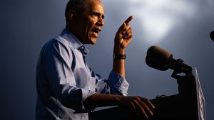 Trump elimină baza legală a regulilor anti-poluare din SUA /  „Totul pentru bani”, spune fostul președinte american Barack Obama