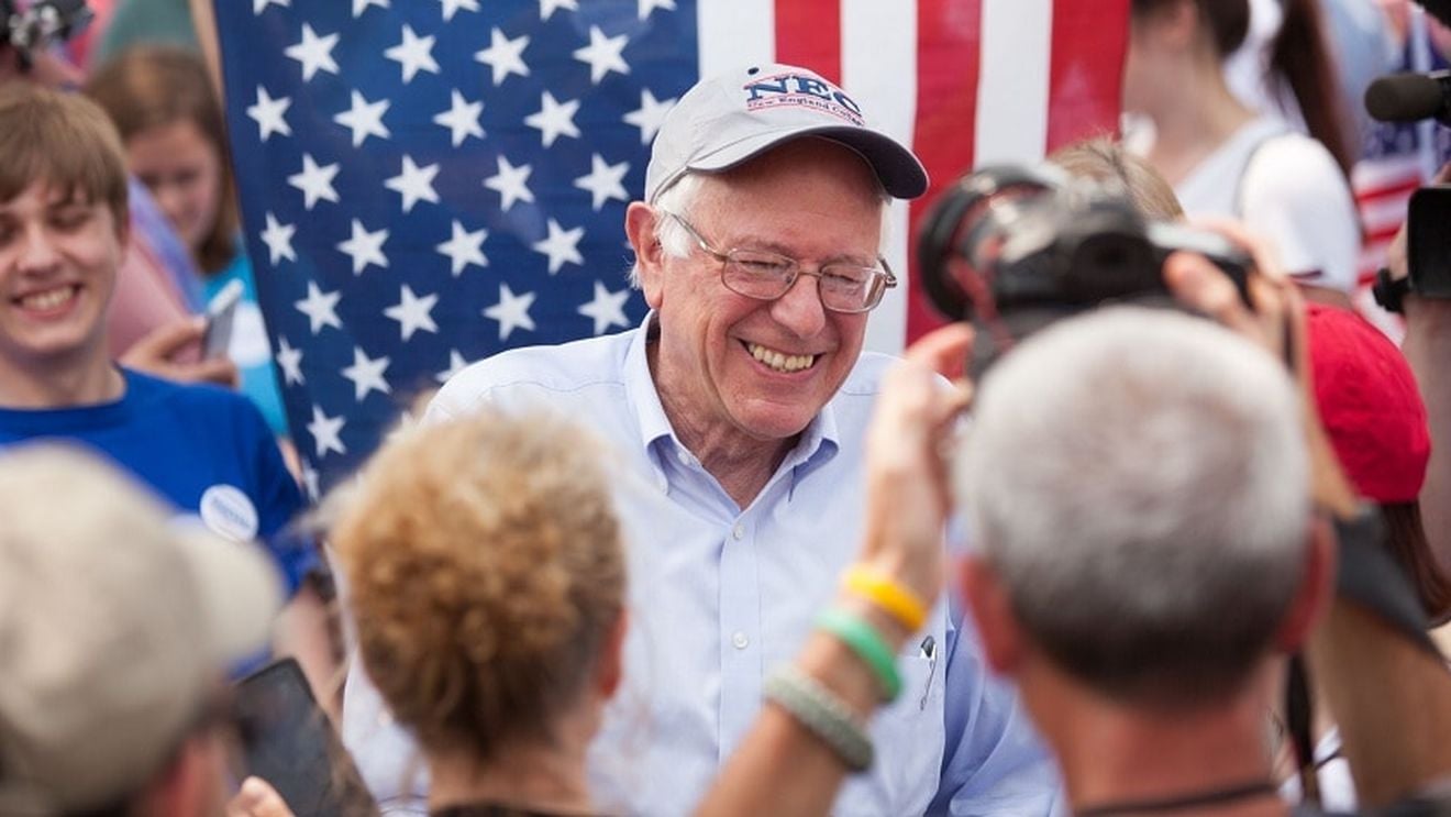 Bernie Sanders îşi lansează campania electorală pentru alegerile prezidențiale din SUA şi îl califică pe Trump drept „persoana cea mai periculoasă“