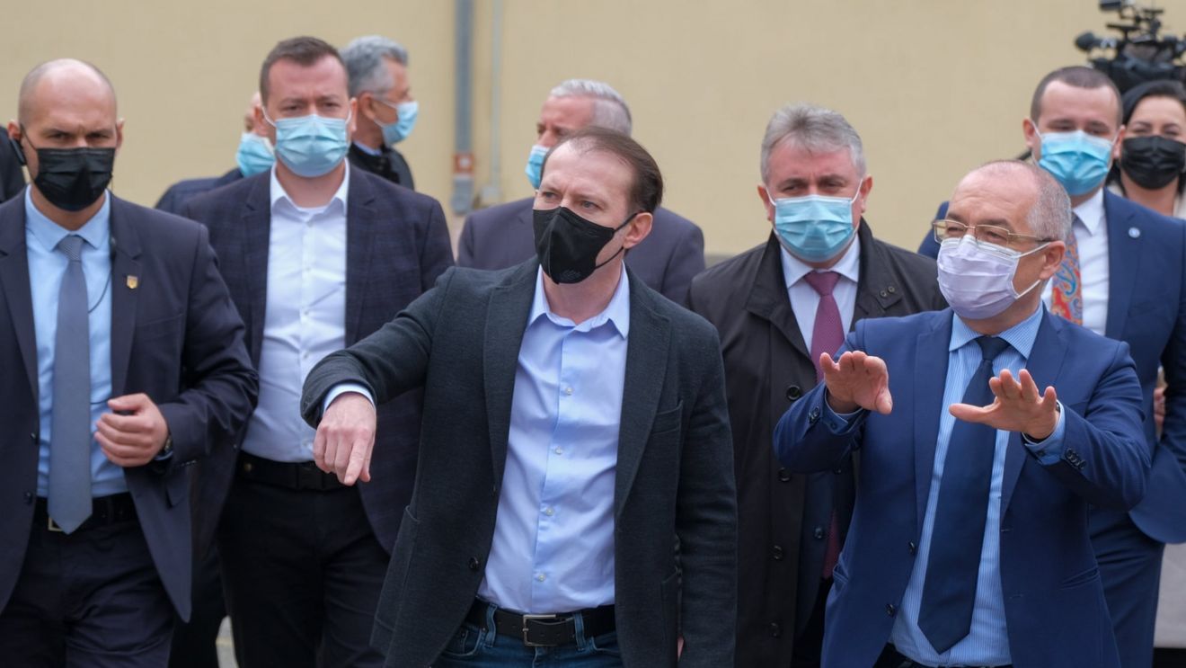 Emil Boc, despre echipa pe care ar face-o cu Florin Cîțu la conducerea PNL:  O competiție e binevenită în PNL. Florin Cîțu e viitorul pentru PNL. Poate scoate tot ce e mai bun din România și din PNL