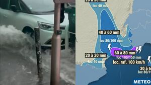 Furtuni în sud-estul Franței. Străzi și case inundate în Marsilia miercuri după-amiază după ce a plouat cât într-o lună