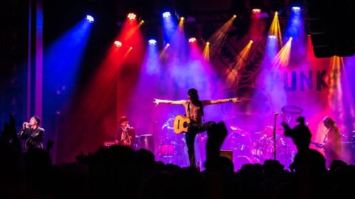 Concert Gogol Bordello la Arenele Romane din București pe 30 iunie 2021