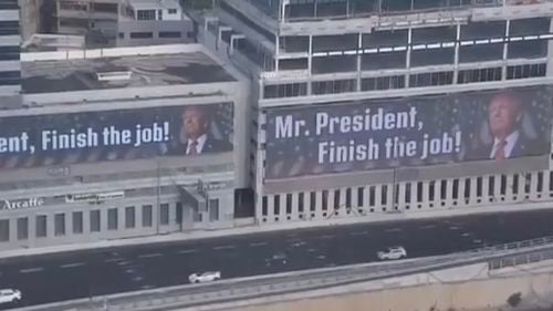 „Terminați treaba”: Panouri publicitare de mari dimensiuni amplasate în Tel Aviv îi cer lui Donald Trump să intervină în Iran