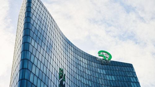 Bătălia pentru noul șef al OMV. Decizia se va lua săptămâna viitoare / Șefa Petrom, Christina Verchere, nu s-a înscris / Ilie Bolojan, vizită la Viena săptămâna viitoare