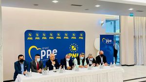 Cîțu se duce să-și prezinte strategia doar în organizațiile în care nu are susținere. La Cluj, Boc și Buda i-au ținut locul, însă nu i-au supus moțiunea la vot în BPJ, așteptându-l pe Orban să-și țină și el prelegerea