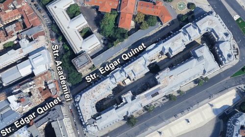 FOTOGALERIE Două străduțe din centrul Bucureștiului vor fi pietonalizate. Strada Edgar Quinet și strada Biserica Enei, care mărginesc Universitatea de Arhitectură la Kilometrul Zero al Capitalei, sunt acum două imense parcări