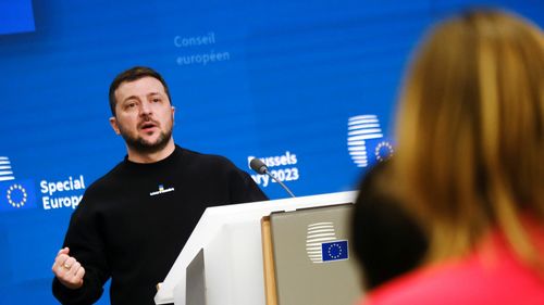 Zelenski: „Ne-ar plăcea să ne întâlnim cu China” / Beijingul a promis că va publica săptămâna aceasta propunerea sa pentru încetarea războiului din Ucraina