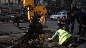 Ilie Bolojan (PNL): Reducerea de personal excedentar de la stat ar fi o soluție bună. Economia privată ar putea prelua acești angajați și s-ar face economii