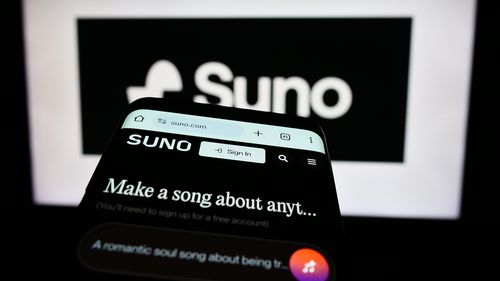Un startup de muzică generată de AI atrage o investiţie de 250 de milioane de dolari şi obţine o evaluare record / Compania se află în plin conflict legal cu giganţii industriei muzicale