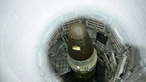 Rusia susține fără a furniza dovezi că Ucraina a contactat Marea Britanie în legătură cu crearea de arme nucleare