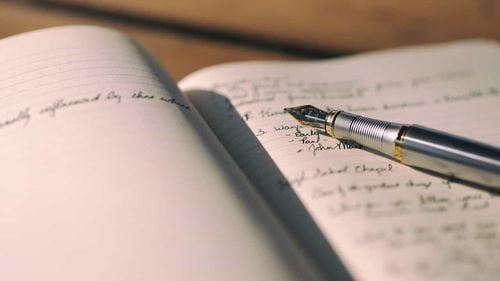 BAC 2025 Sesiunea de toamnă. Subiectele și baremele de la Limba română au fost publicate / Textul dramatic, cerință pentru eseul de la subiectul III