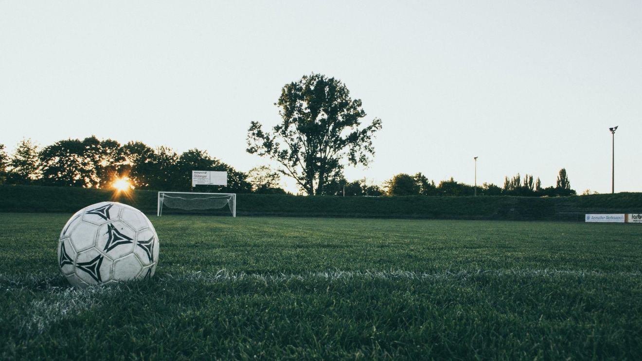 România a pierdut in extremis meciul de pe teren propriu cu Polonia, scor 1-2, în barajul pentru WEURO 2025 la fotbal feminin