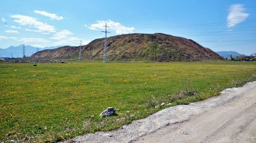 Primarul Braşovului anunţă licitaţie pentru închiderea unei rampe de gunoi. Locul va fi transformat în zonă verde
