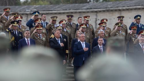 SURSE Nicolae Ciucă, luat în calcul pentru funcția de șef la SRI sau la SIE / Fostul lider PNL a demisionat fără explicații din funcția de senator / UPDATE Reacția lui Ciucă