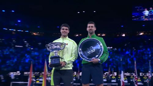Novak Djokovic nu și-a pierdut simțul umorului după finala de AO pierdută: „Sper să ne mai vedem de multe ori pe teren în următorii 10 ani” / Reacția campionului Carlos Alcaraz