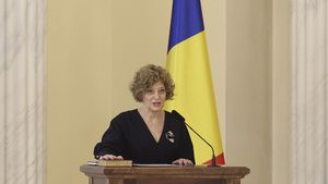 Oana Gheorghiu arată cum o companie de stat încasează chirii, în Paltul CFR, de la alte instituții ale statului: Caragiale ar fi foarte invidios