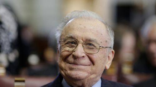 Marcel Ciolacu: Ion Iliescu a fost o figură definitorie pentru tranziția țării noastre către valorile democratice și europene după Revoluția din decembrie 1989