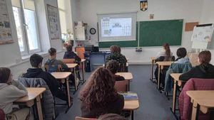 Avantajele catalogului electronic, explicate de directorul unei școli dintr-o comună din județul Călărași: În afară de note și absențe, părintele vede dacă a fost activ la oră, dacă a venit fără manual