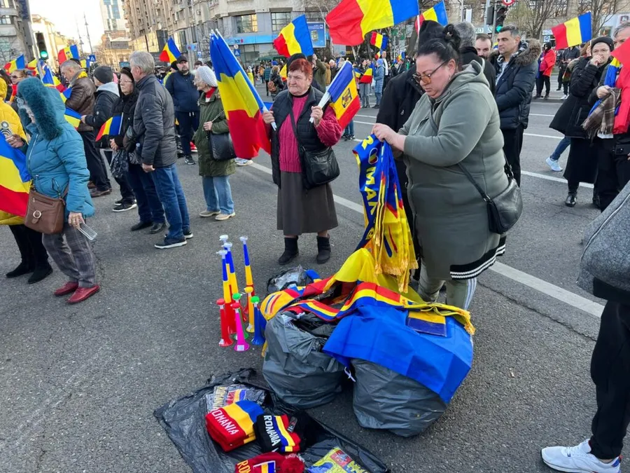 Protest pro-Georgescu, Piața Victoriei