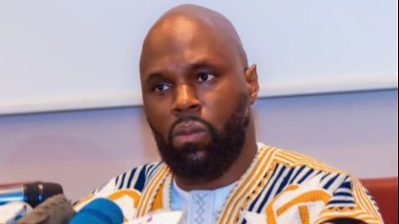 Incitare la ură rasială, segregare, propagandă rusă: Activistul pan-african Kemi Seba a rămas fără cetățenia franceză