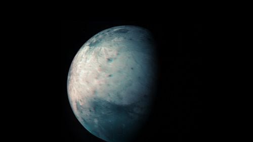 STUDIU În urmă cu 4 miliarde de ani, un asteroid de 20 de ori mai mare decât cel care a distrus dinozaurii a lovit probabil Ganymede, luna lui Jupiter, și i-ar fi modificat axa și rotația