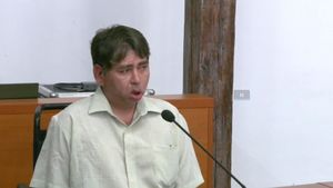 Un sibian a reclamat problemele pe care le au persoanele cu dizabilități în oraș / A fost inclus în comisiile de recepție a lucrărilor publice