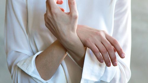 Medic neurolog: Una din 10 persoane diagnosticate cu boala Parkinson are sub 50 de ani / Important este ca pacientul să se prezinte la medic în stadii incipiente ale bolii