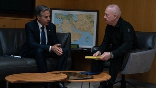 Ministrul israelian al apărării demis a fost un "partener important" pentru SUA (Washington)