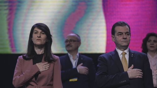 Violeta Alexandru, mesaj despre susținătorii lui Cîțu: Eu nu mi-aş face un proiect politic cu oameni care, de la momentul în care aveau nevoie de sprijin politic până ieri, fără să li se fi cerut, se gudurau până la exagerare prin tot felul de promisiuni de loialitate