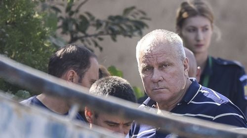 Detalii semnificative din trecutul lui Gheorghe Dincă: a fost puternic afectat de sinuciderile tatălui și nașului de căsătorie, a fost concediat în Italia din cauza violenței și agresivității