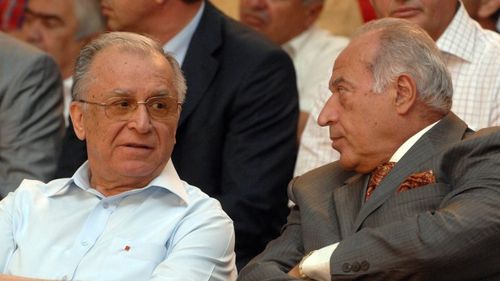 Ion Iliescu critică dur Antena 3 într-o rară ieșire publică. Despre furtul banilor negri ai Securității ceaușiște: ”Banii ăia nu sunt la mine, dar poate să încerce la o adresă mai aproape de A 3”