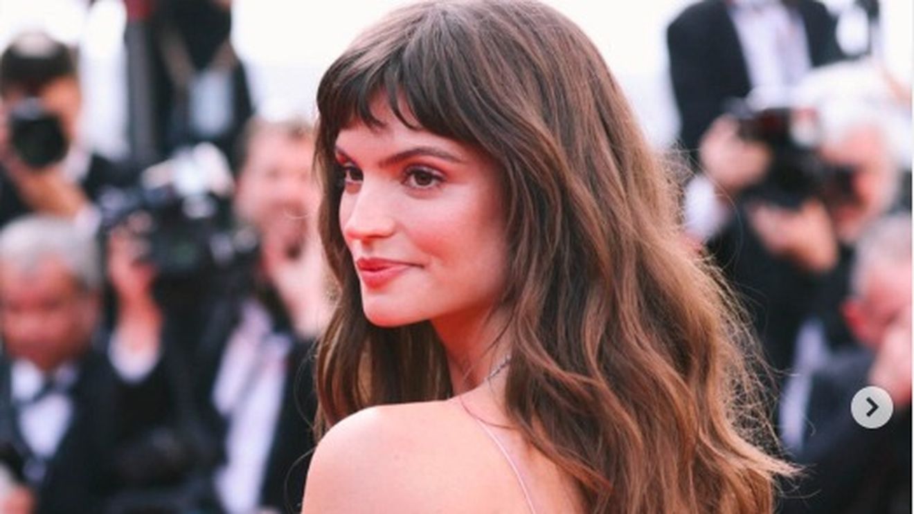 Actriţa şi modelul sud-african Charlbi Dean, star în filmul premiat cu Palme d'Or "Triangle of Sadness", a murit la 32 de ani