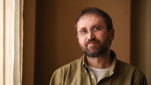 Dan Solcan, profesor de Istorie la Colegiul “B.P. Haşdeu” din Buzău: Mie nu îmi place atât de mult istoria, cât îmi place să fiu profesor de istorie