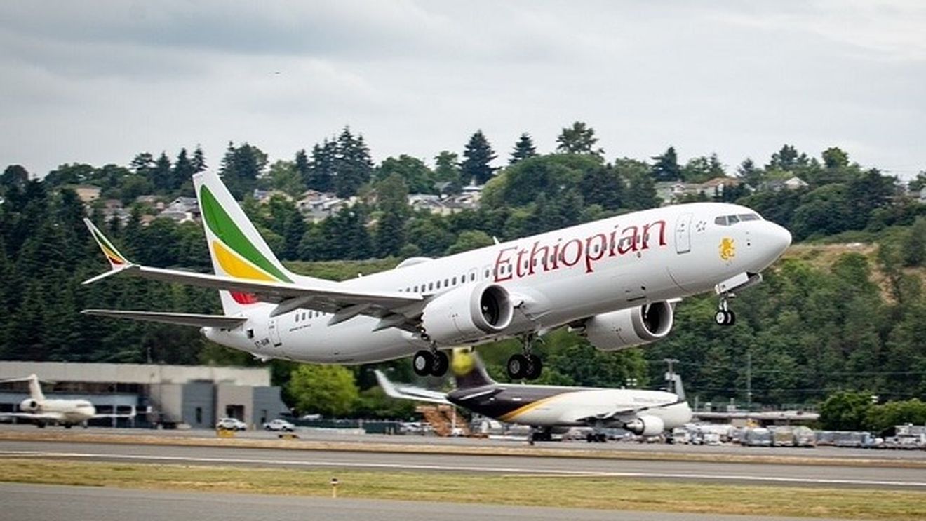 Piloți italieni: Am pilotat acest tip Boeing și m-am simțit nesigur/ Am avut senzaţia clară că avionul îmi scăpa din mână/ Trump a anunţat că toate avioanele Boeing 737 MAX vor fi oprite la sol în SUA