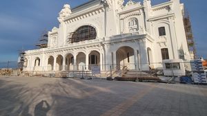 Primarul Constanţei: Cazinoul din Constanţa va fi gata anul acesta / Este destinat în integralitatea lui pentru obiective culturale / Se vor organiza piese de teatru, vor fi două muzee