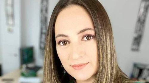 Mădălina Dobrovolschi anunță că pleacă de la Realitatea PLUS: "Postul a decis o schimbare de politică editorială". Ea va fi înlocuită de Alexandra Păcuraru, una dintre fiicele patronului
