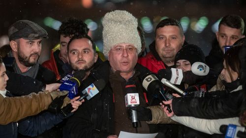 După patru ore de negocieri, Ministerul Transporturilor a semnat cu delegația transportatorilor și fermierilor o minută care include o serie de cerințe pe care ministerul le poate îndeplini