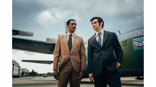 „Spy/ Master”, producţie Max Original, primul serial românesc în selecţie la Festivalul Internaţional de Film de la Berlin / Acţiunea este plasată la apogeul Războiului Rece şi prezintă o săptămână din viaţa lui Victor Godeanu, mâna dreaptă a lui Nicolae Ceauşescu