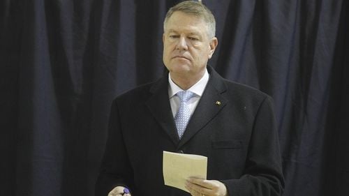 Portretul lui Klaus Iohannis în cel mai influent ziar elvețian: European convins, politician ingenios/ Apare adesea drept modest, taciturn şi rigid