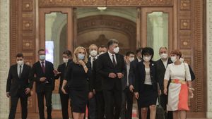 GALERIE FOTO Marcel Ciolacu a fost ales șeful PSD cu un rezultat zdrobitor: 1310 voturi, în timp ce Teodorovici a obținut doar 91 de voturi/ Noul lider PSD: Mă simt împlinit că am reușit să facem cea mai performantă echipă