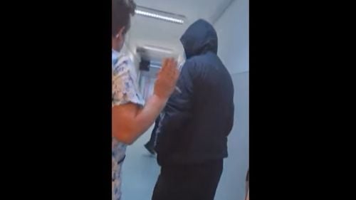 VIDEO Președintele Consiliului Județean Hunedoara spune că a așteptat 45 de minute la UPU Deva, într-o vizită incognito: ”Le-am spus că mă simt foarte rău. Nimeni nu m-a luat în seamă/ Voi lua cele mai drastice măsuri”