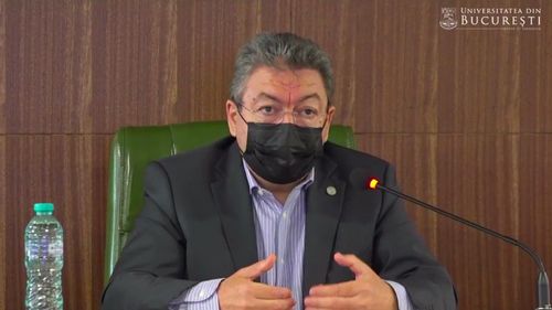 Burse pentru studenții de la Chimie, Fizică, Biologie, masă caldă și extinderea școlii până la ora 17:00 – printre propunerile rectorului Marian Preda pentru finanțare prin România educată