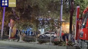 Un incendiu într-un magazin din centrul Chinei a ucis 39 de persoane