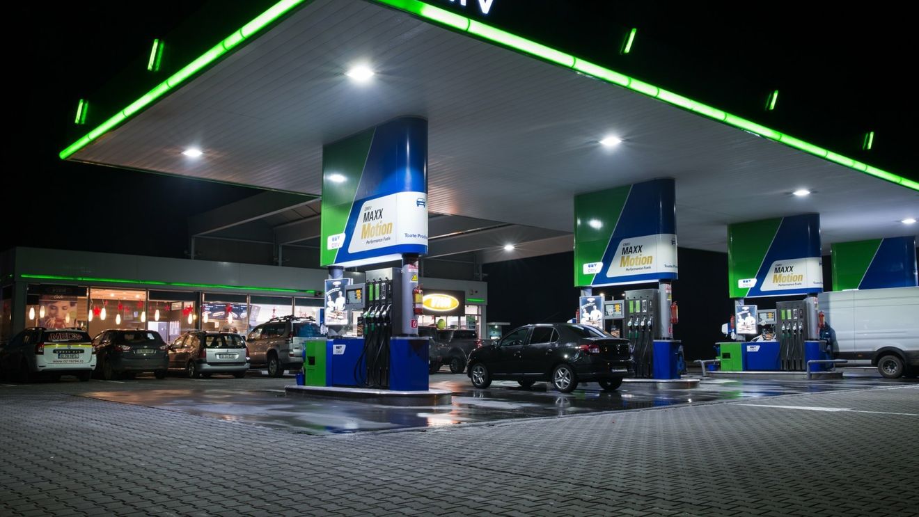 OMV Petrom, prima companie care scumpeşte carburanţii în acest an