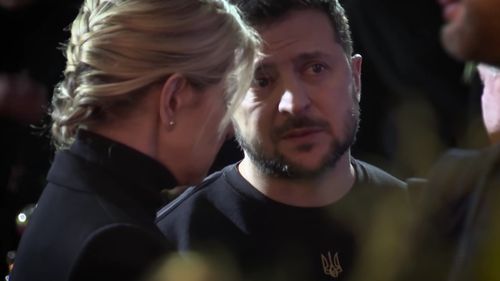 VIDEO Zelenski, în lacrimi la slujba de comemorare a ministrului de Interne și celorlalți oficiali morți în urma prăbușirii unui elicopter